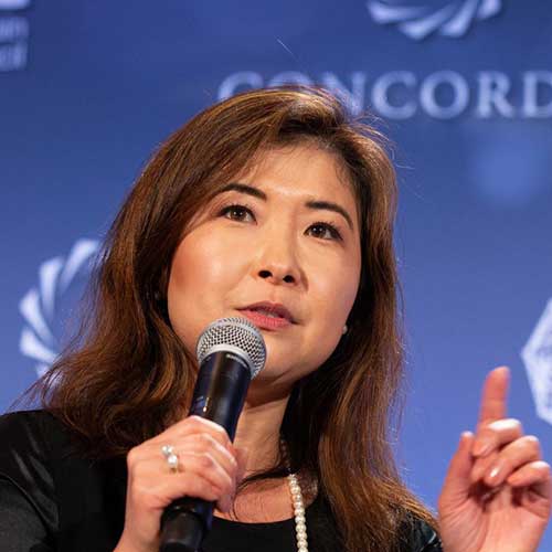 Sandra Ro photo